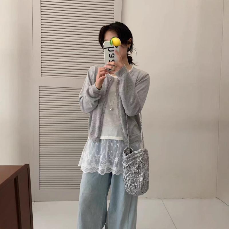 カーディガン レディース 韓国風 亜麻 ニット 薄手 花柄 レース ラウンドネック トップス ミルクホワイト イエローグリーン パステルブルー ラベンダー ライトグレー ゆったり 長袖 紫外線対策 快適 普段使い