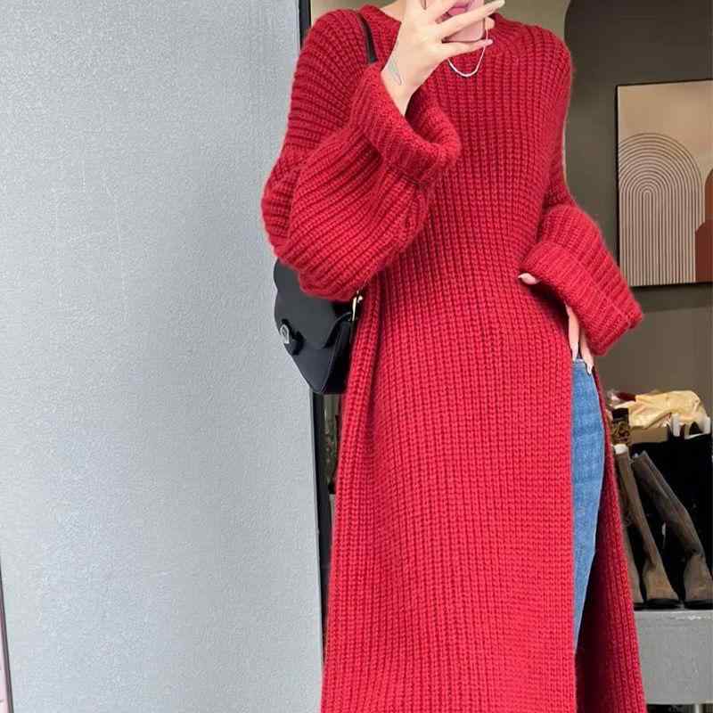 ニット レディース ニットワンピース ロング丈 赤色 スリット入り 秋冬 韓国風 ゆったり 体型カバー 長袖 ラウンドネック 通勤 普段使い