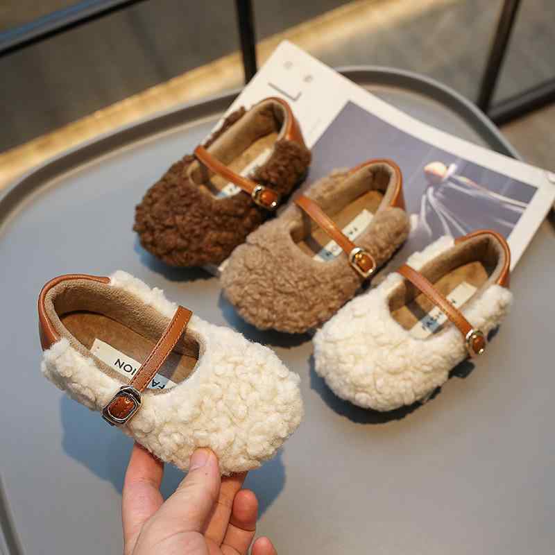 ベビーシューズ かわいい ボア あったか 秋冬 プリンセス風 羊毛風 豆の靴 ゴム底 人造革 無地 男の子 女の子 ミルクホワイト ベージュ ブラウン 17cm 18cm 19cm 20cm