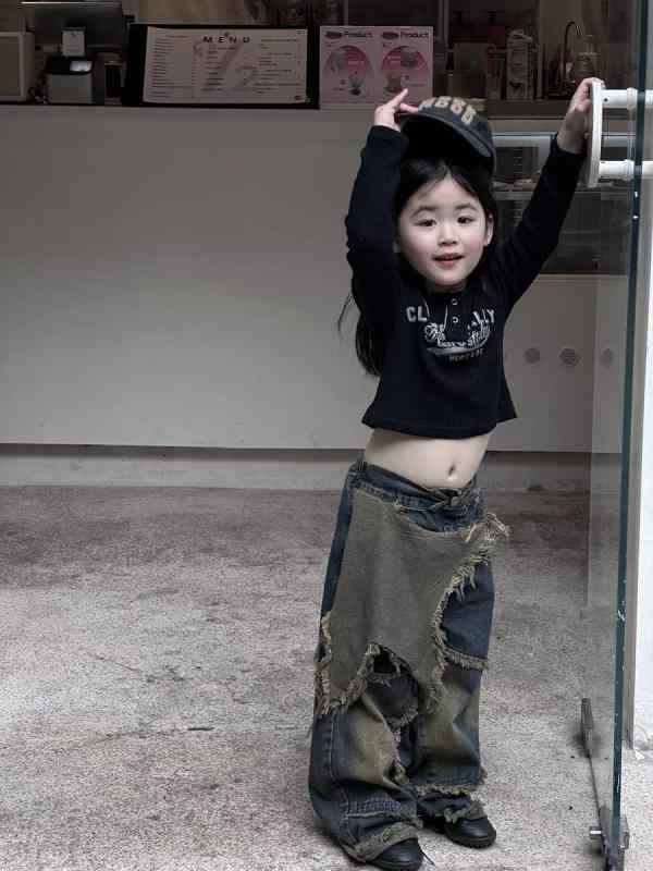 子供服 女の子 トップス へそ出し 長袖 Tシャツ パンツ セット 春秋 韓国風 アメリカン カジュアル デニム ズボン 90 100 110 120 130 140