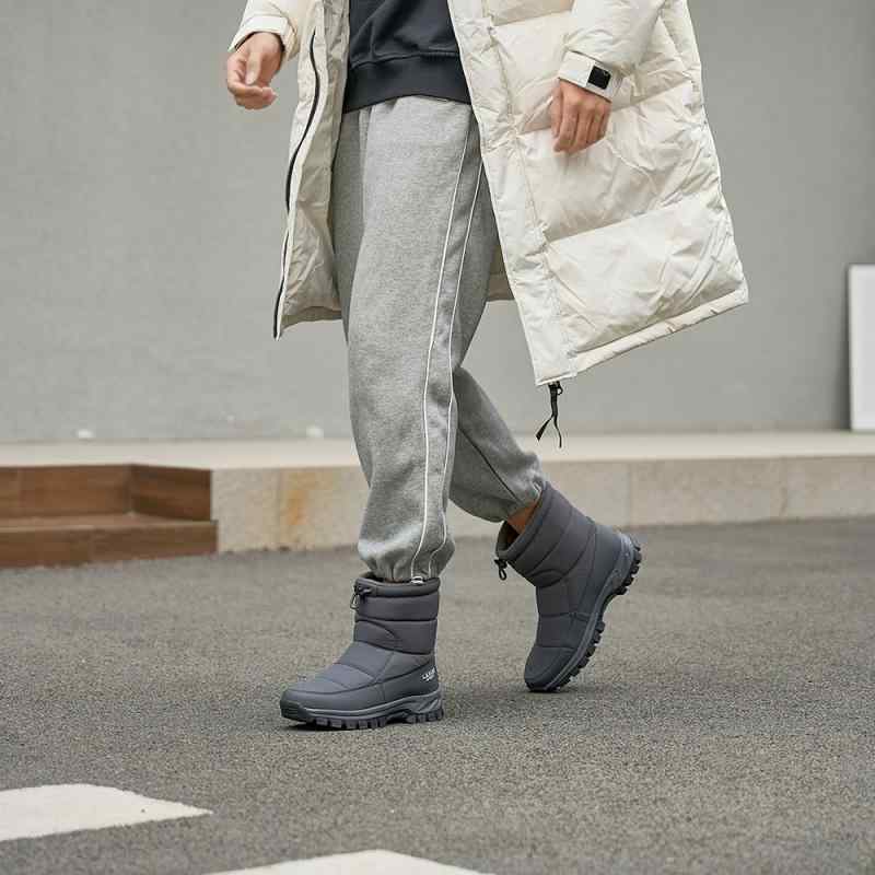 スノーブーツ 男性用 防寒ブーツ 防滑 防水 雪道対応 裏起毛 中筒丈 暖かい Composite ソール 冬 アウトドア 普段使い ブラック グレー系｜イーマイショップ