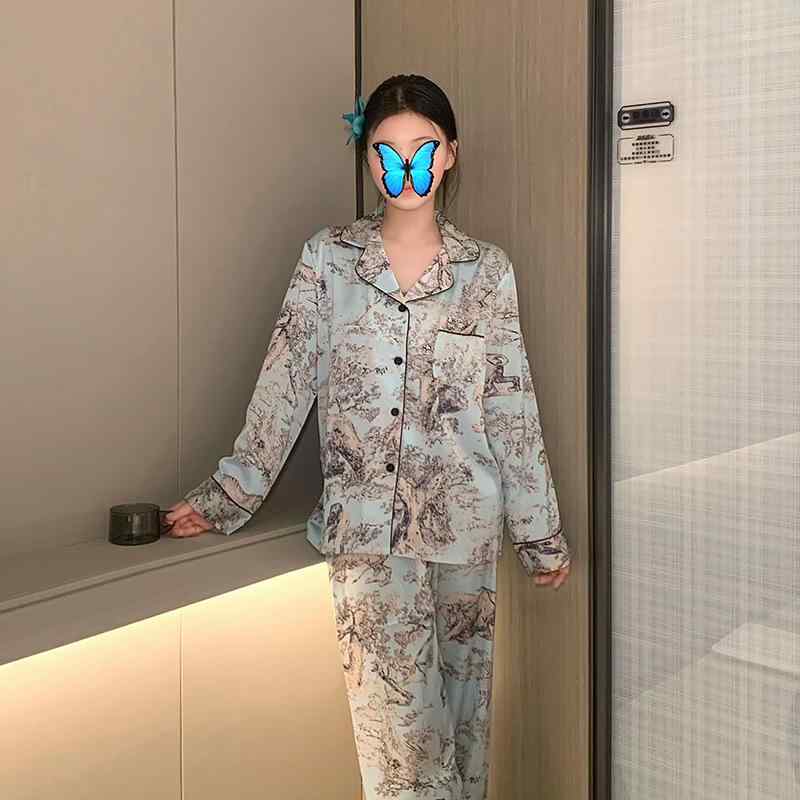 パジャマ レディース 春夏 秋冬 長袖 接触冷感 薄手 ルームウェア 寝間着 部屋着 セットアップ 涼しい 快適 婦人 女性 ポリエステル ブルー系 叢林柄