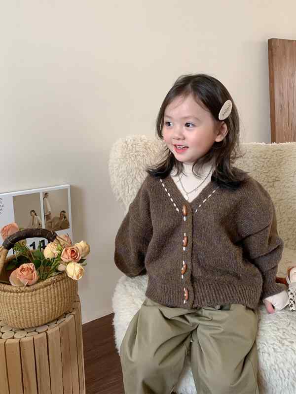 子供服 ニット カーディガン 秋冬 韓国風 男女兼用 ベビー服 トップス 幼児 小学生 Vネック 長袖 無地 かわいい 普段使い 柔らかい 暖かい アクリル100%