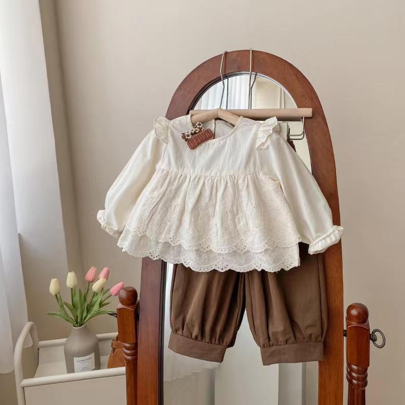 子供服 セットアップ 女の子 長袖ブラウス 長ズボン 上下2点セット 花柄レース 春秋 ベビー服 韓国風 かわいい おしゃれ 普段着 80 90 100 110 120 130