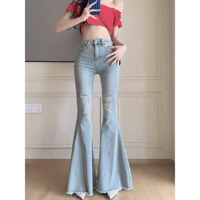 ジーンズパンツ レディース 春季 高腰 スリム ダメージ フレア コットン 中厚 軽やか 微弾性 ライトブルー ボタン 切り替え 長丈 ストレッチ 通勤 普段使い デニム ビッグシルエット ハイウエスト すっきり フィット