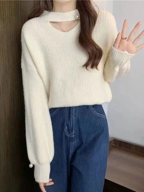 ニット レディース Vネック 秋冬 ニットソー トップス 長袖 パール 直筒 パフスリーブ かわいい ガーリー フェミニン カジュアル きれいめ 白 黒 赤 ピンク系