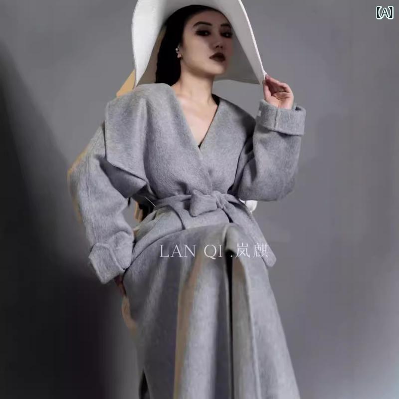 厚地の外套 レディース 秋冬 羊毛 ロング丈 ダブル人間の顔 テーラードカラー ゆったり 朦々たる あったか 好いたらしいめ 雅びやか 執務室 通い 雅びやか 点火装置薄墨色 赤銅色 黒いこと 象牙色