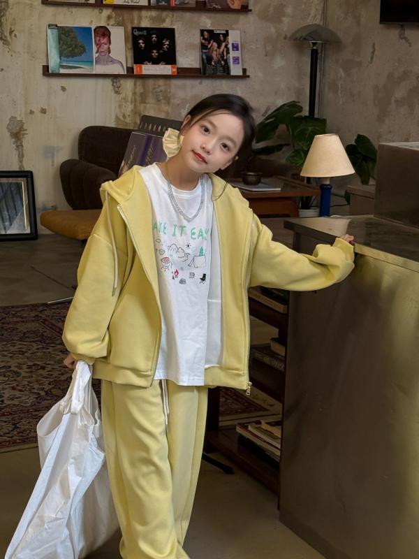 小わっぱ服 御嬢さん パーカー \u0026amp; スウェットパンツ セットアップ 日月物 長袖 綿 無地 心地好い 2点書き割り 御部屋着 御部屋御召しもの ガールズ 黄色系