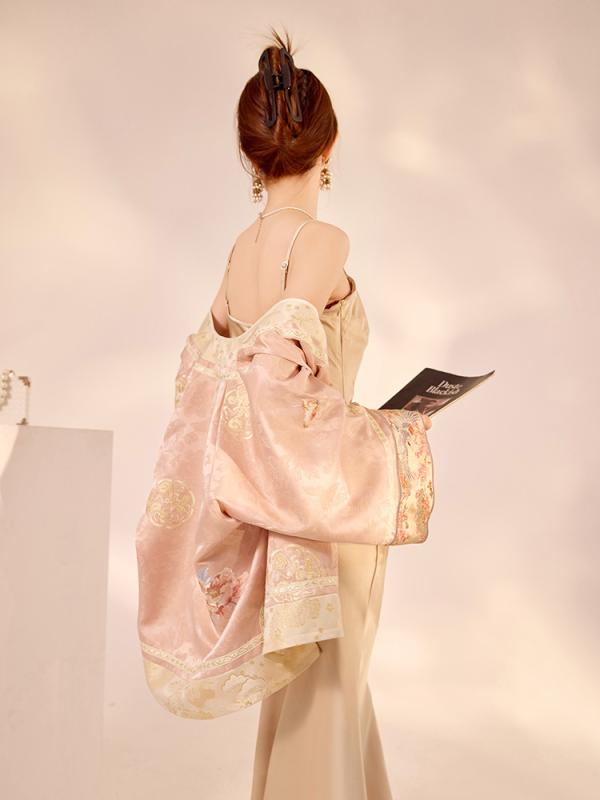 上衣 レディース 瀬戸もの風 刺しゅう Vのど頚 トップ トップス 9分丈 唐人笛袖 ゆったり 刺繍 花柄 読みもの風 レトロ オフピンク