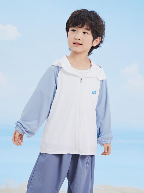 キッズ 子供用 UVカットパーカー 薄手 長袖 ラッシュガード 接触冷感 日焼け防止 紫外線対策 海水浴 プール 春夏 秋波藍 月光藍 4,772円