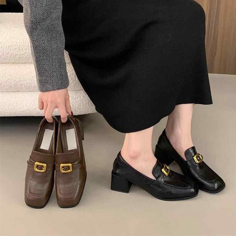 ローファー 女性用 粗中跟 春夏秋冬 シングルシューズ ヒール イージースリッポン 韓流風 メアリージェーン スクエアトゥ 超繊維 レザー 低カット ラバーソール 粘着製法 日常使い ブラック ブラウン 通年対応 軽量 通勤 普段使い 伸縮性 快適 女性