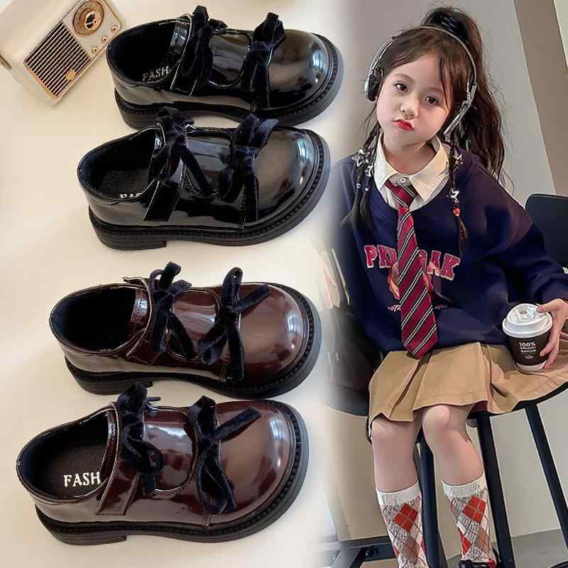 子供靴 女の子 フォーマル靴 厚底 黒色 シューズ 春秋 通学 普段使い かわいい 発表会 結婚式