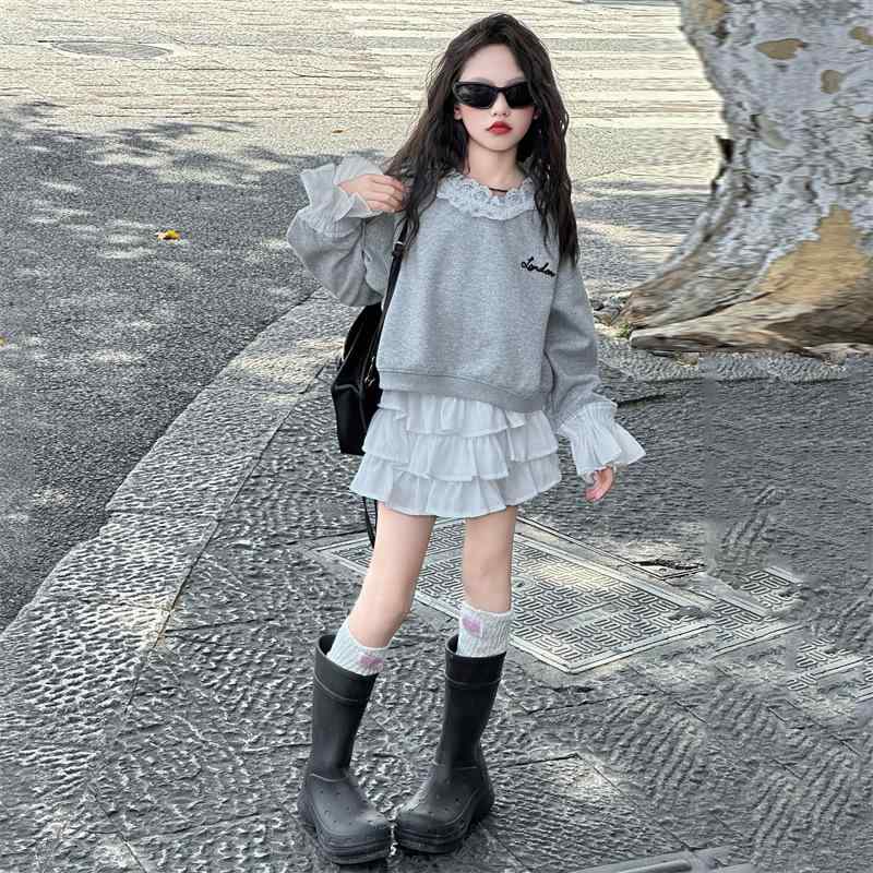 子供服 女の子 長袖 トレーナー チュールスカート セットアップ 春秋 かわいい レース 切り替え 刺・墸 Aライン スカート 上下 2点セット ガーリー おしゃれ お出かけ 普段着