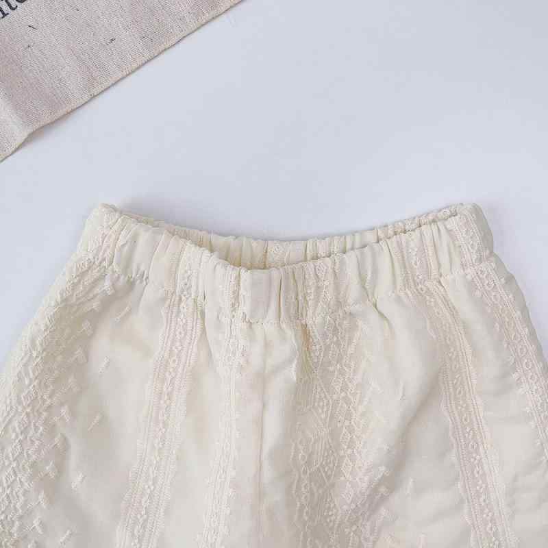 キッズ 女の子用 セットアップ ノースリーブ トップス ランタンパンツ 韓国風 刺繍 コットン混紡 春夏 ベージュ 90 100 110 120 130cm