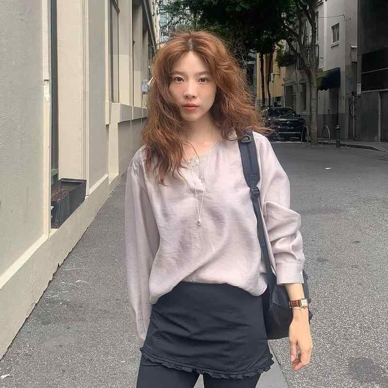 シャツ レディース 天絲 長袖 トップス 灰色 灰色系 クリーム色 ゆったり ラウンドネック 春夏 かわいい 清新 普段使い