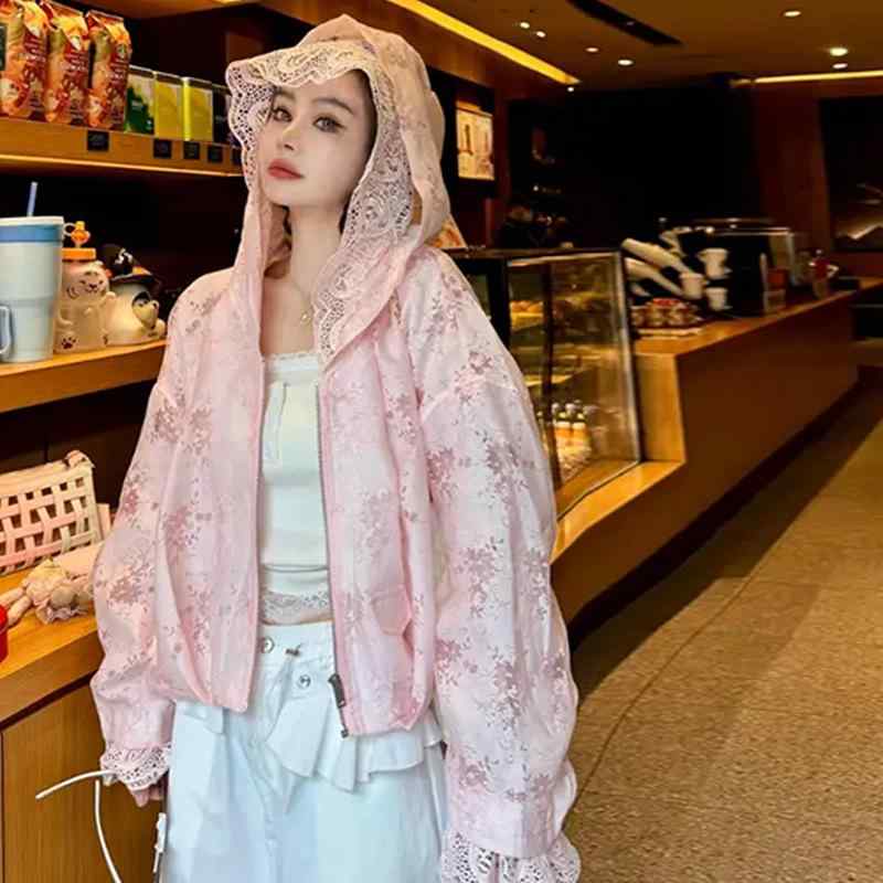 アウター レディース 春夏 スピード競技 パーカー ボンネット付き添い人 UVとり捨てる 紫外線打つ手 日焼押しとどめる 羽織り 薄っぺら 当たること冷感 伸縮性 心地好い 好いたらしいめ 可愛らしい ガーリー 角袖巡査名媛風