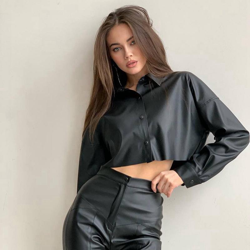 クロップド ジャケット 女性用 クロップド丈 ビッグシルエット コルセット ライダース ジャケット 外套 トップス シャツ 長袖 短丈 バットスleeve 翻領 ボタン 切り替え デザイン ワイド フィット ルーズ スタイル ブラック 単色 無地 PU