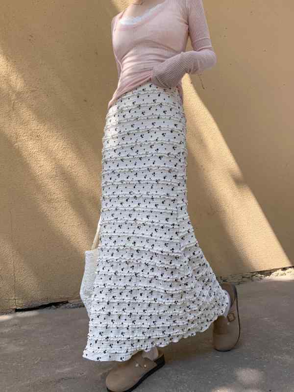 スカート レディース 小花柄 レース ロングスカート ハイウエスト 着痩せ マーメイドスカート 魚尾裙 ポリエステル 杏色 ブラック ブルー かわいい フェミニン 春夏