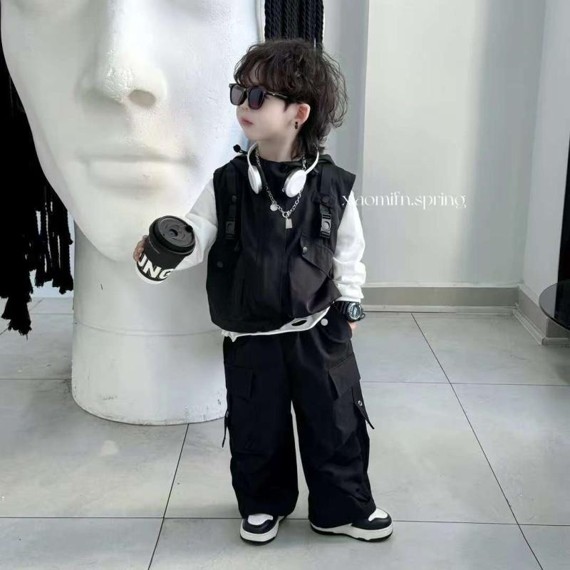 キッズ 男の子 春物 セットアップ 3点セット：ベスト トップス パンツ 韓国風 子供服 ストリート ダンス 普段着