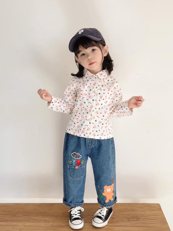 子供用シャツ 春秋 男女兼用 子供服 全綿 コットン 長袖 シャツ トップス かわいい カートーン プリント アイボリー 90cm 100cm 110cm 120cm 130cm