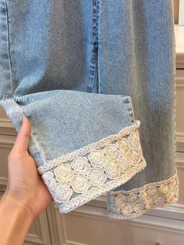 キッズ デニムパンツ 女の子 子供服 花柄レース 裾フリル ストレートパンツ ロングパンツ ジーンズ ズボン ガールズ 女児 かわいい おしゃれ カジュアル 春秋 綿