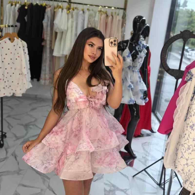 ワンピース レディース ノースリーブ Vネック 花柄 ティアード 欧美風 リゾート 普段使い 旅行 お洒落 5,811円