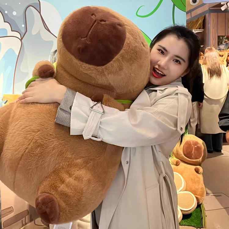 ぬいぐるみ カピバラ うしろ帯 抱き枕 水豚 可愛らしい 超大 1m 50糎