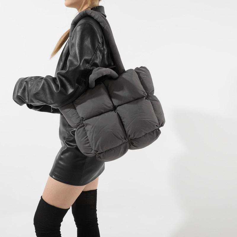 トートバッグ レディース 女性用 2way ハンドバッグ ショルダーバッグ 斜めがけ 鞄 キルティング 菱形 チェック柄 軽量 通勤 普段使い グレー ピンク系 カーキ ブラウン グリーン ブルー ブラック ホワイト