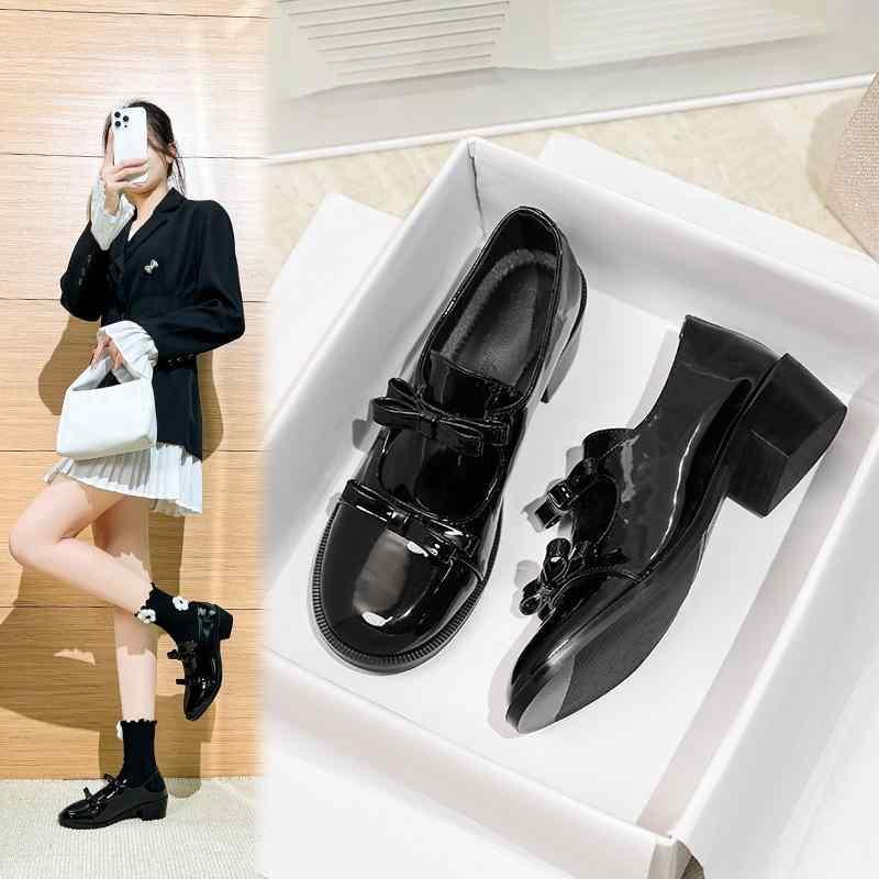 ローファー 女性用 イングリッシュスタイル 厚底 黒 低中かかと 蝶結び シングルシューズ 漆皮 ラウンドトゥ 粗かかと 低・悉 春夏 秋 通勤 普段使い 伸縮性 軽量 吸湿速乾 接触冷感 再生繊維 羊皮内里 粘着底 セットオン 通用 日常 カジュアル