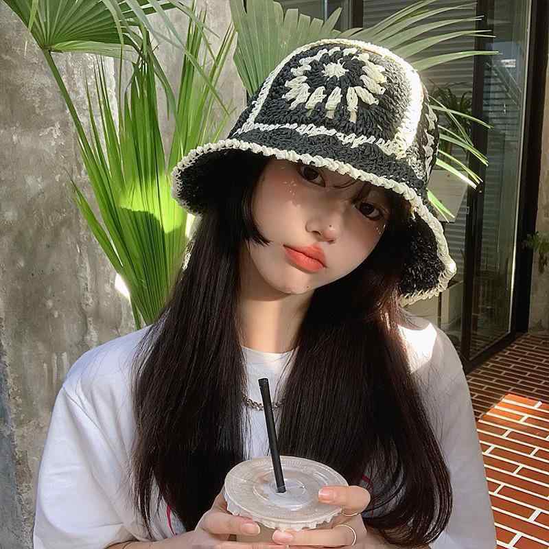 女性用 夏 草帽 麦わら帽子 漁夫帽 水桶帽 透気 防晒 遮陽 花柄 刺繍 韓国風 日系 かわいい 軽量 ブラック ・柑其 ピンク ベージュ ネイビー 黒 茶色 ピンク系 アイボリー 紺色 春夏 通勤用 普段使い アウトドア ビーチ ハット キャップ ヘッ