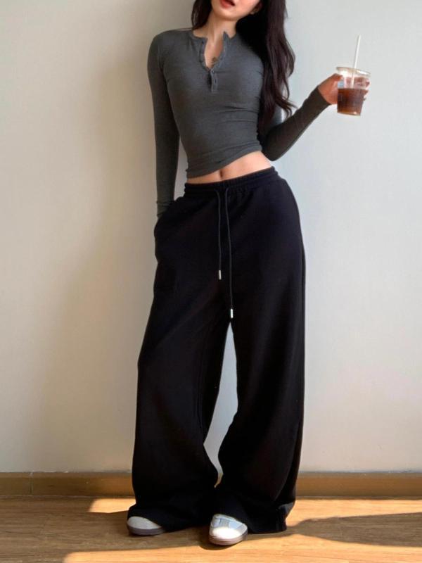 レディース ワイドパンツ ミッドライズ ロング丈 ストレート 黒 白 綿混 粘膠繊維 ポリエステル ミッドストレッチ ドローストリング 垂れ感 ゆったり シームレス プレス加工 ストリート セクシー スパイシー デザイン コットン 素材 吸湿性 速乾 軽