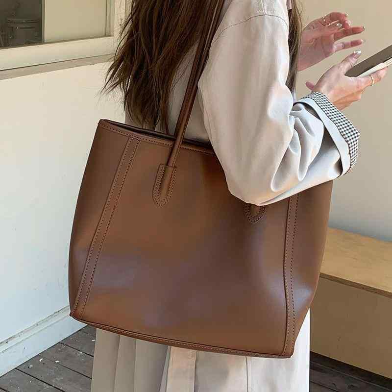 トートバッグ 女性用 大容量 レディース かっこいい ブラウン ブラック カーキ アイボリー 都市 シンプル デザイン PU素材 横型 方形 形状 ジッパー開閉 シングルストラップ ミディアム硬度 ステッチ ディテール 日常 通勤 普段使い 肩掛け 収納