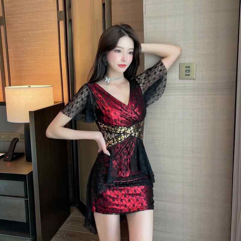 ワンピース レディース 春夏 セクシー 透け感 網? 切り替え メタリック ステージ ショート 包臀 Vネック 喇叭袖 短袖 高腰 コットン混紡 ポリエステル 赤 緑 青 私服 名媛 スパイシー セットイン 基本 シングル ライト 伸縮性 通勤 普段使い