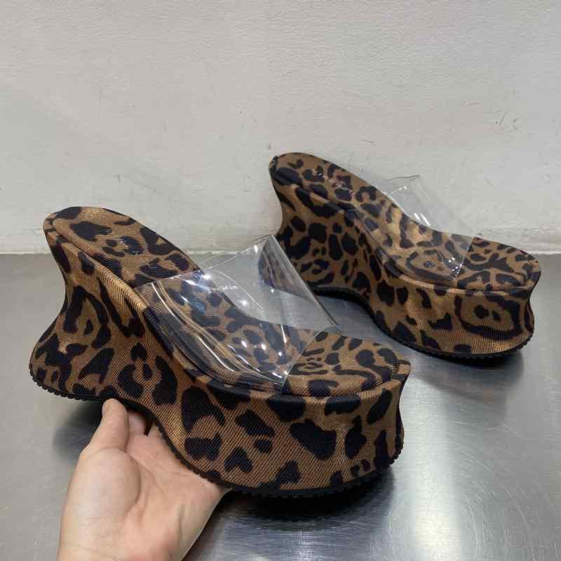 サンダル 女性用 春夏 厚底 透明 ヒョウ柄 セットトゥ 方先 超高ヒール プラットフォーム 軽量 伸縮性 接触冷感 超繊維 ラバーソール 欧米スタイル カジュアル 普段使い アウトドア ピンク系 ブラック