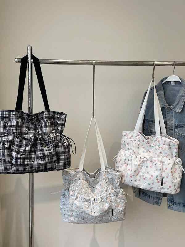 トートバッグ 女性用 帆布 肩掛けバッグ 花柄 レース 切り替え 横型 大容量 通勤 日常使い 学生向け ソフト ジップ開閉 携帯ポケット カードポケット 折り目 ステッチ ポリエステル内張り 黒格子 米白 グレー 春シーズン