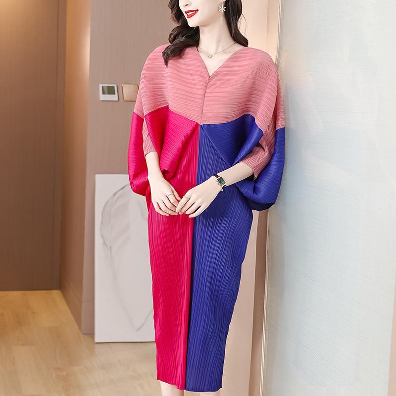 ワンピース 女性用 バットスリーブ プリーツ ミドル丈 Aライン Vネック 九分袖 高腰 伸縮性 ポリエステル 花柄 グリーン ピンク 通勤 気質 秋冬 かわいい 軽量 普段使い