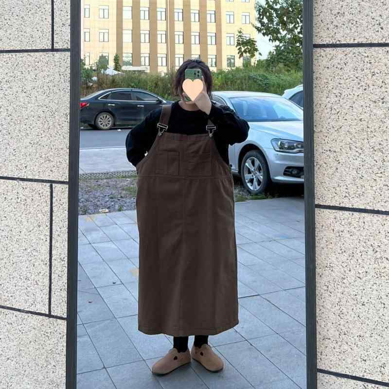 ワンピース 女性用 大きいサイズ デニム 背広スカート 春夏 秋冬 コットン 生地 95%以上 ストラップ ノースリーブ Aライン 中長丈 ゆったり シルエット ボタン デザイン 街頭 スタイル ブラウン カラーバリエーション 通勤 普段使い 軽量 伸縮