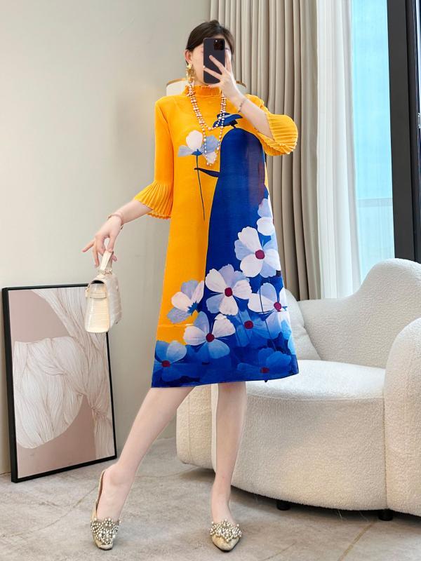 ワンピース 女性用 春夏 Aライン 中長丈 七分袖 花辺ラウンドネック ゆったり腰回り プリーツ 花柄プリント ポリエステル95% 黄色 ブラック 赤 通勤 普段使い 優雅 ゆったりシルエット 接触冷感 吸湿速乾｜イーマイショップ