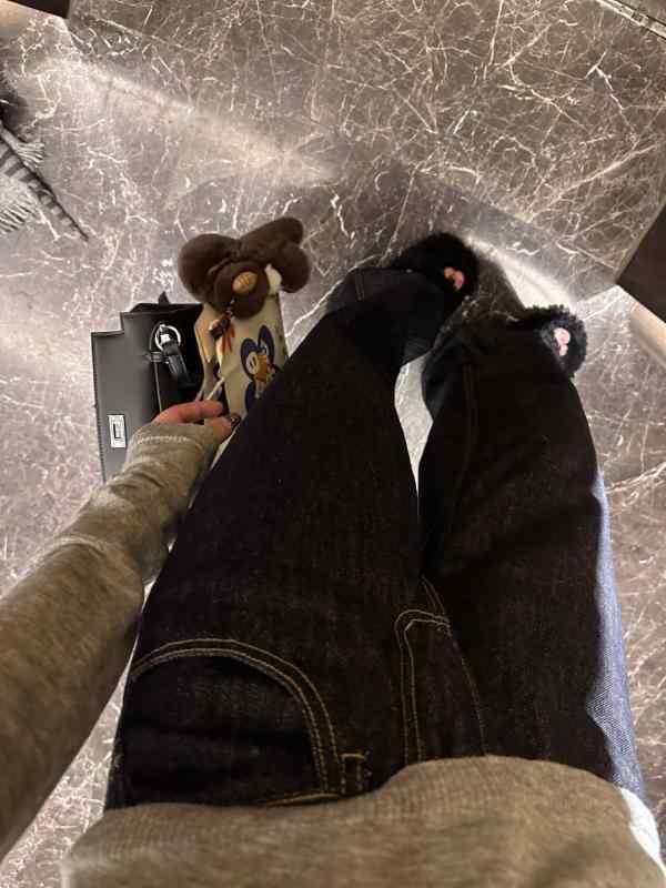 レディース 牛仔パンツ 中腰 直筒 ロング丈 ブルー 遮尻 スリムフィット 脚長効果 通勤 普段使い 軽量 伸縮性 吸湿速乾 デニム素材 秋冬 カジュアル