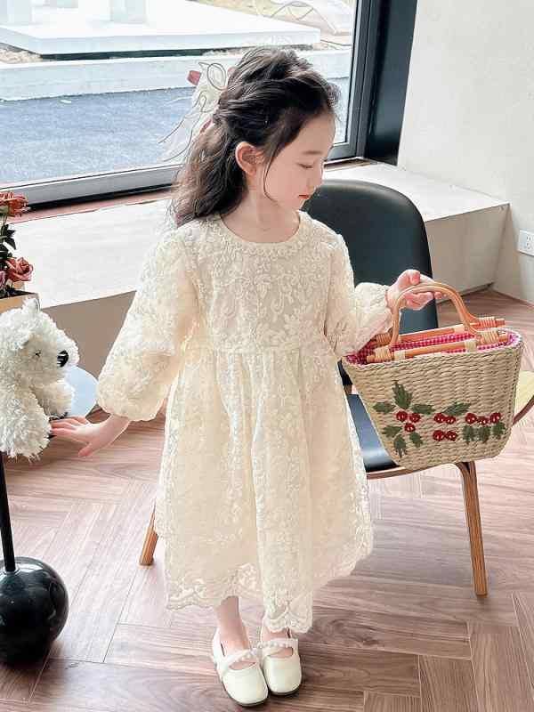 女の子 連衣裙 春秋 ワンピース プリンセスドレス 女児用 中小童 3-8歳 コットン 90% 杏色 長袖 A字スカート フラワー柄 レース かわいい 酵素洗い 柔らかい肌触り 通気性 伸縮性 普段使い カジュアル ハンガリー 風 ヨーロッパ スタイル