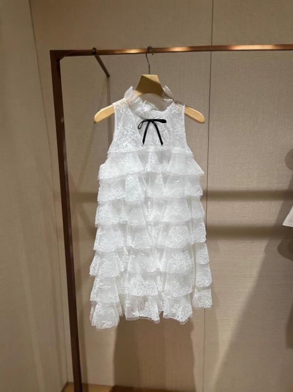 ワンピース レディース 春夏 白色 レイヤード ケーキスカート レース フリル プリンセス ノースリーブ 半高領 セットインスリーブ 中腰 切り替え 欧根紗 三醋酸繊維 接触冷感 軽量 通気性 かわいい スイート スタイル 気質 エレガント｜イーマイショップ