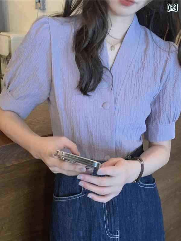 Vネック 短袖 シャツ 女性用 泡泡袖 切り替え デザイン フレンチ ビンテージ トップス かわいい 直筒型 単排ボタン 甘め 清新 スタイル ポリエステル 素材 紫 緑 白 カラーバリエーション 軽量 吸湿速乾 通勤 普段使い 春夏 向け