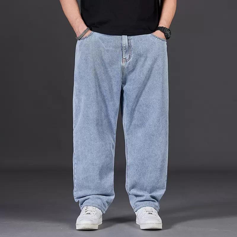 メンズ デニムパンツ 秋冬 男性用 ゆったり ストレートレッグ ビッグサイズ ワイドレッグ ハイウエスト 長丈 コットン 素材 微弾性 ジッパー開閉 ラフスタイル ライトブルー グレー ブラック ダークブルー 免アイロン加工 水洗仕上げ 徽章デザイン