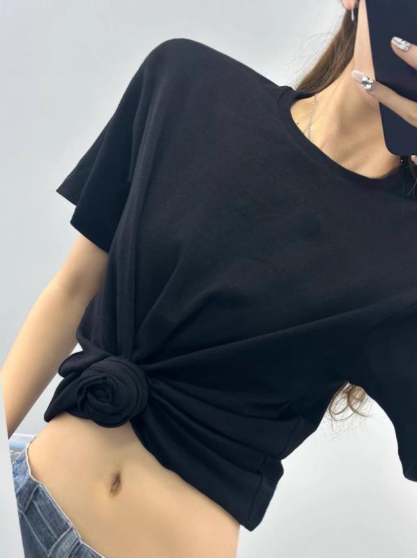 春夏 Tシャツ 女性用 短袖 丸首 ゆったりシルエット コットン ストレッチ プレスフラワー プリーツ 気品 通勤 普段使い ブラック ホワイト グレー 赤 ミリタリーグリーン ダークブラウン ワインレッド ピンク アイボリー ダークグレー ライトグレー