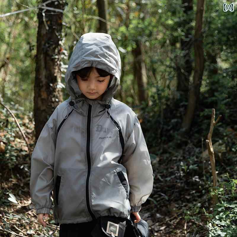 キッズ 男の子 防晒 服 薄手 軽量 透気 紫外線 対策 フード 付き トップス シャツ ジャケット 夏 春夏 深灰 ・柑其 ニロン 混紡 素材 伸縮性 吸湿速乾 接触冷感 機能 中小童 普段使い アウトドア 遊び着