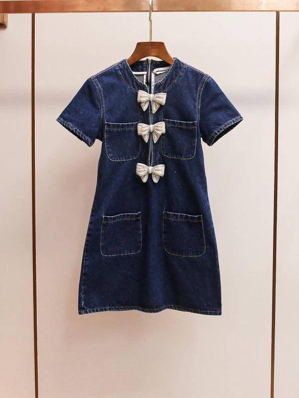 ワンピース 女性用 春夏 フレンチスタイル 名媛風 シンプル ジルコニア 蝶結び 刺繍 レース ショートスリーブ ラウンドネック ポケット デニム コットン ポリエステル ハイウエスト 膝丈 ミディ丈 通勤 普段使い 軽量 通気性 気質 エレガント カジ
