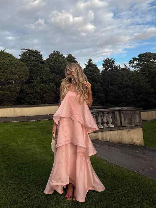 ワンピース レディース 春夏 ノースリーブ ロング丈 高腰 ギャザー Aライン フレア ティアード 接触冷感 ゆったり フェミニン 大人 かわいい きれいめ 上品 エレガント リゾート 旅行 お出かけ デート