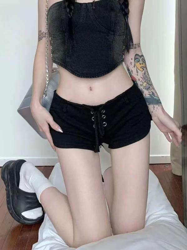 デニム レディース 超ミニ ホットパンツ ダメージ加工 ローライズ Y2K セクシー ストリート カジュアル スタイル 黒 白