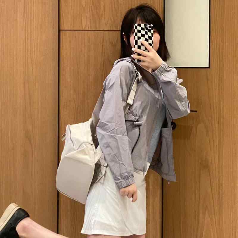 山岳パーカー レディース 当たること冷感 UVとり捨てる 薄っぺら 長袖 山登り 御召しもの 難民キャンプ 魚釣り アウトドア 上衣 ボンネット付き添い人 春夏