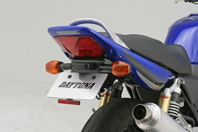 楽天市場】DAYTONA デイトナ CB400SF Spec1/2(99-03